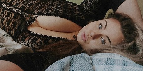 Naakte gelekte OnlyFans-foto van Daniixv