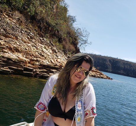 Naakte gelekte OnlyFans-foto van Prii 