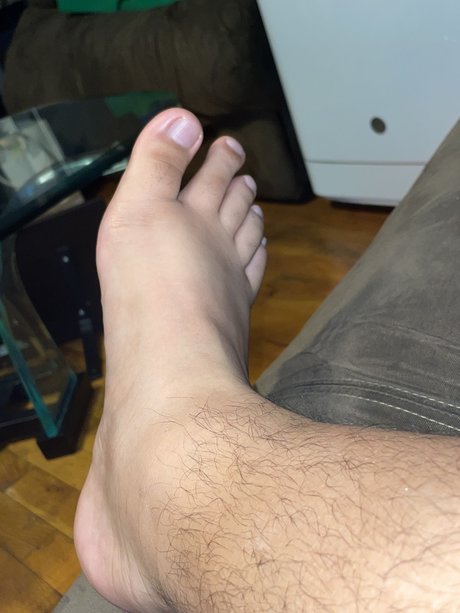 Naakte gelekte OnlyFans-foto van Colombian Piggies 