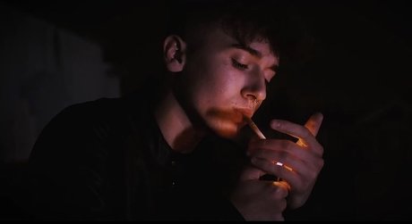 Naakte gelekte OnlyFans-foto van Prunyo