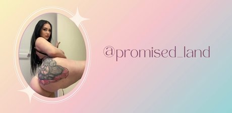 Naakte gelekte OnlyFans-foto van     