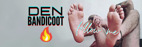 Naakte gelekte OnlyFans-foto van Den Bandicoot
