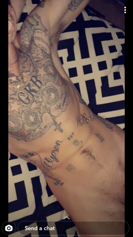 Naakte gelekte OnlyFans-foto van Scooter Stevenson