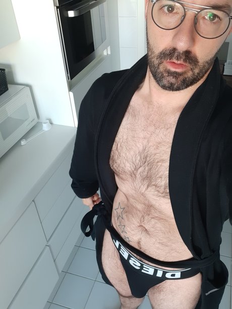 Naakte gelekte OnlyFans-foto van Nick De Vuyst
