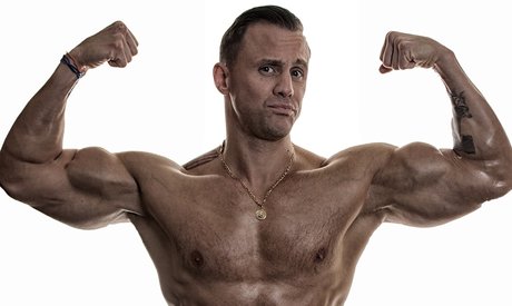 Naakte gelekte OnlyFans-foto van Dean Coxx