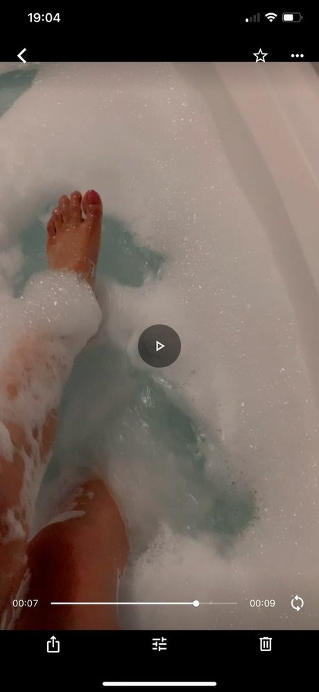 Naakte gelekte OnlyFans-foto van Bad Girl Tiffany