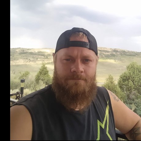 Naakte gelekte OnlyFans-foto van Dad 2 Da Bone