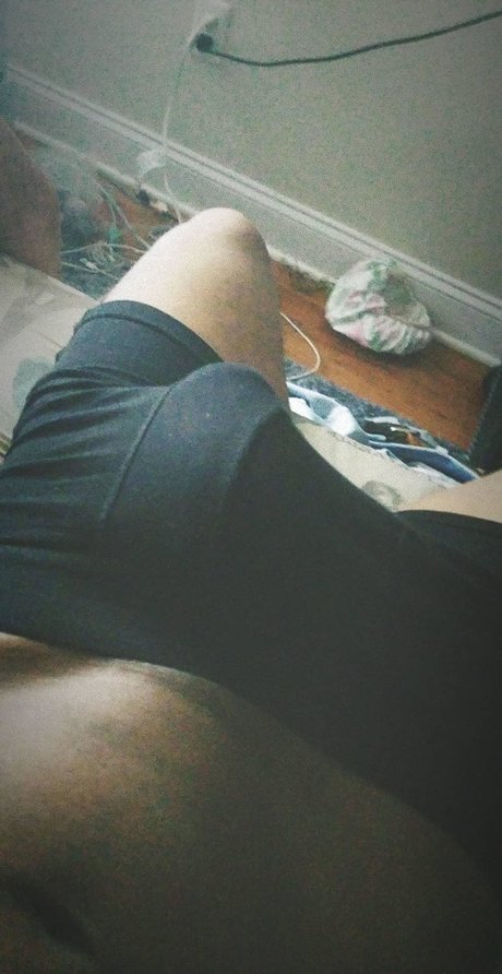 Naakte gelekte OnlyFans-foto van Eduardo El Sicario