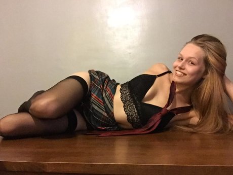 Naakte gelekte OnlyFans-foto van Queen Of The Ooh