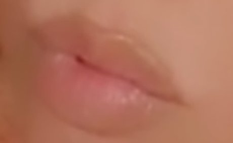 Naakte gelekte OnlyFans-foto van Sweets