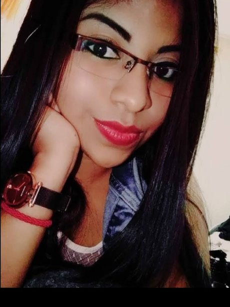 Naakte gelekte OnlyFans-foto van Dianita