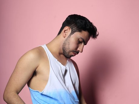 Naakte gelekte OnlyFans-foto van Drmsuxx