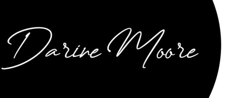 Naakte gelekte OnlyFans-foto van Darine Moore