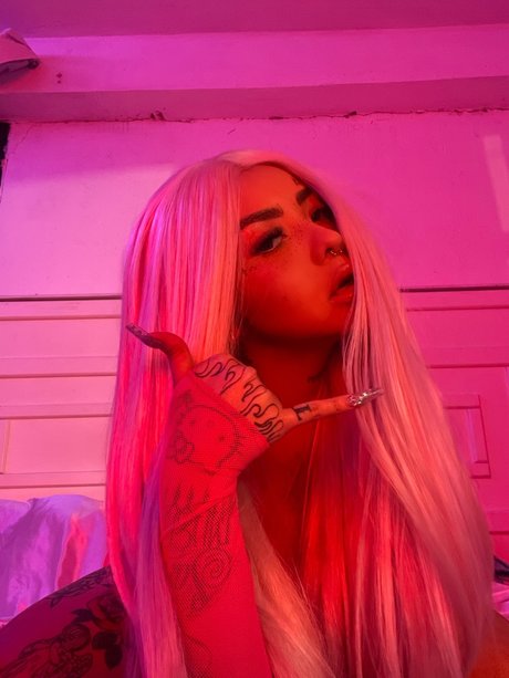 Naakte gelekte OnlyFans-foto van Dariana