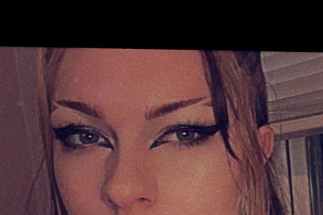 Naakte gelekte OnlyFans-foto van Domme Ace