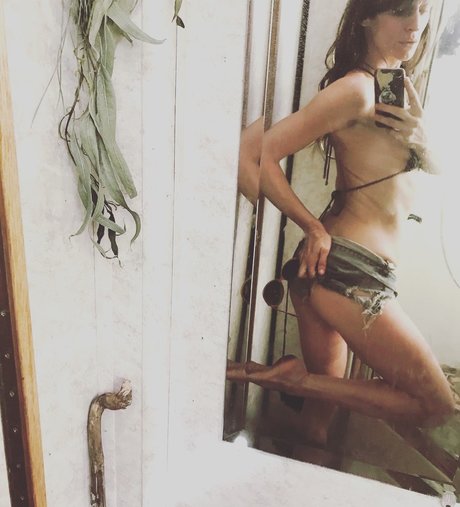 Naakte gelekte OnlyFans-foto van Eden King