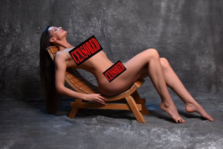 Naakte gelekte OnlyFans-foto van Lia Scott