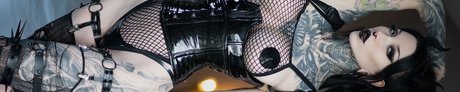 Naakte gelekte OnlyFans-foto van Razorcandi