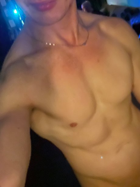 Naakte gelekte OnlyFans-foto van Rasmus Kjeldsmark