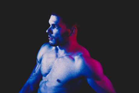 Naakte gelekte OnlyFans-foto van Renato Cruz