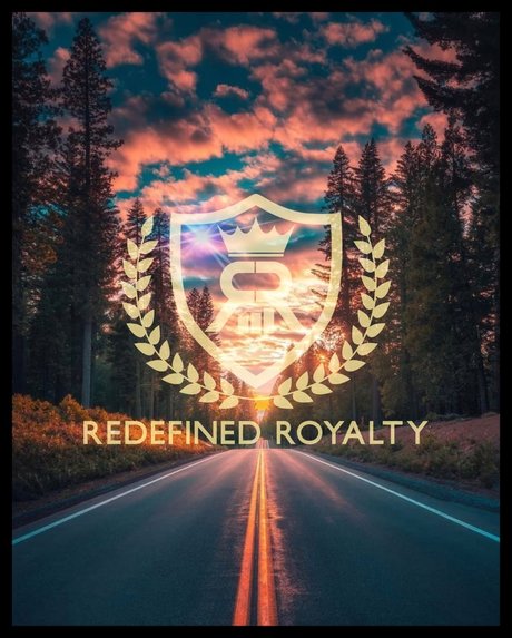 Naakte gelekte OnlyFans-foto van Reece Royal