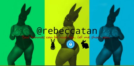 Naakte gelekte OnlyFans-foto van Rebecca Tan