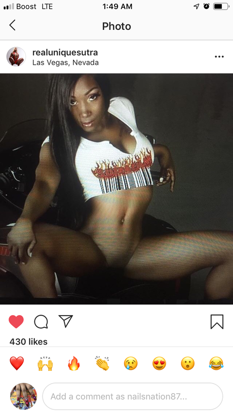 Naakte gelekte OnlyFans-foto van Unique Sutra