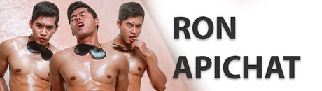 Naakte gelekte OnlyFans-foto van Ron Apichat
