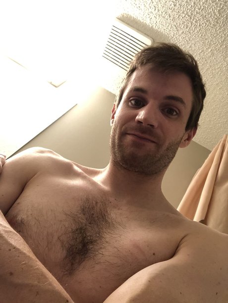 Naakte gelekte OnlyFans-foto van Rollin