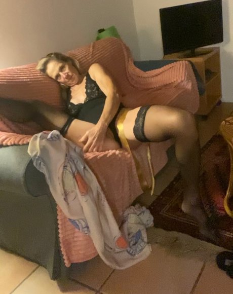 Naakte gelekte OnlyFans-foto van Vanessa