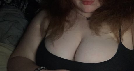 Naakte gelekte OnlyFans-foto van Ruby