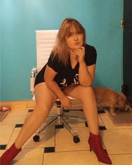Naakte gelekte OnlyFans-foto van Ruby Berrocal
