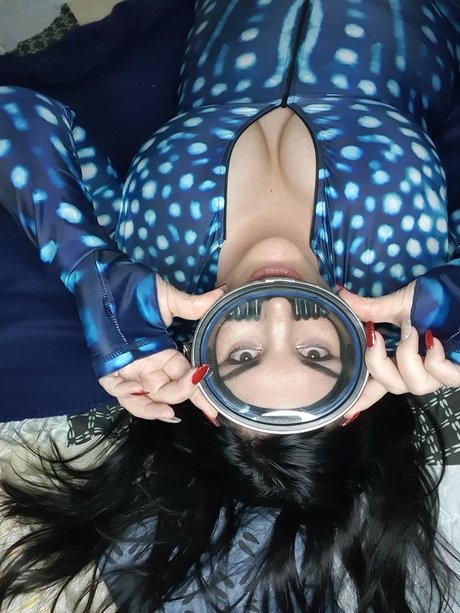 Naakte gelekte OnlyFans-foto van Rubberbeck