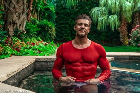 Naakte gelekte OnlyFans-foto van Ironaddictunleashed