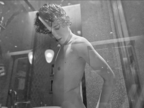 Naakte gelekte OnlyFans-foto van Rourke