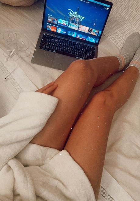 Naakte gelekte OnlyFans-foto van Rosa