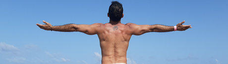 Naakte gelekte OnlyFans-foto van Samir Morais