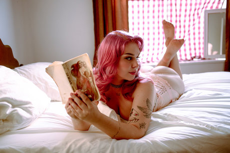 Naakte gelekte OnlyFans-foto van Lou 