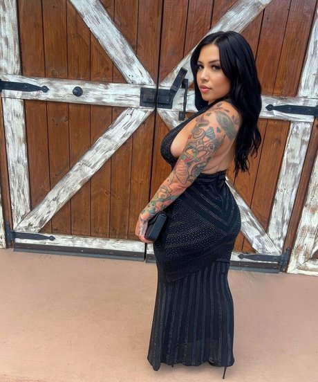 Naakte gelekte OnlyFans-foto van Jennifer Mercado