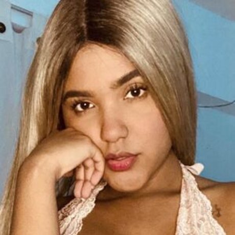 Naakte gelekte OnlyFans-foto van Ana Blanco