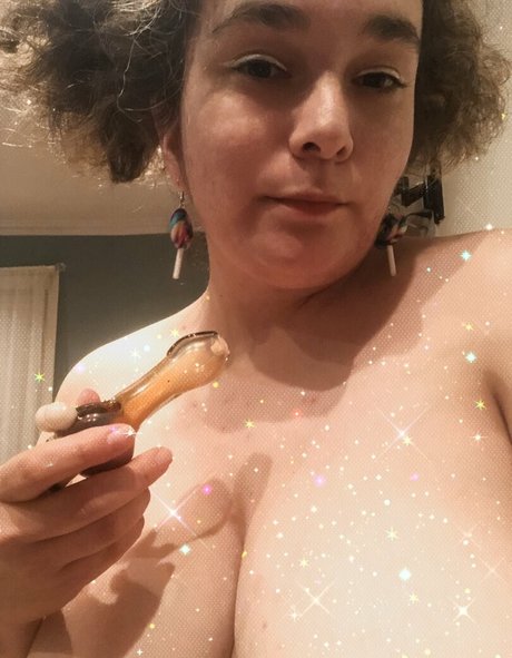 Naakte gelekte OnlyFans-foto van Chubbychunky