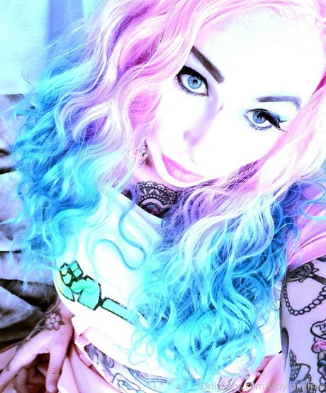 Queenrainifree