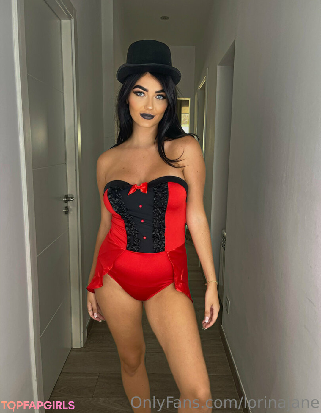 Naakte gelekte OnlyFans-foto van Lorinajane #1453