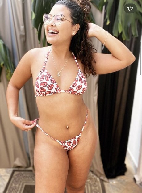 Naakte gelekte OnlyFans-foto van Gabi Anuel