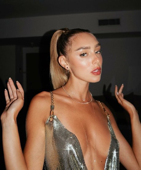 Naakte gelekte OnlyFans-foto van Omer Nudelman