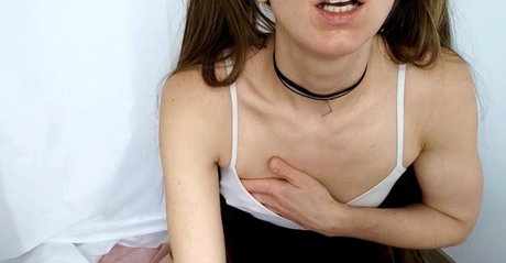 Naakte gelekte OnlyFans-foto van Cutegirlfriend