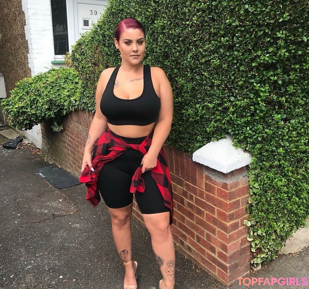 Naakte gelekte OnlyFans-foto van Aniela #9 Naakte gelekte OnlyFans-foto van Aniela #9