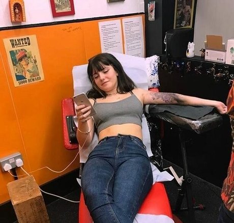 Naakte gelekte OnlyFans-foto van Ramona Marquez