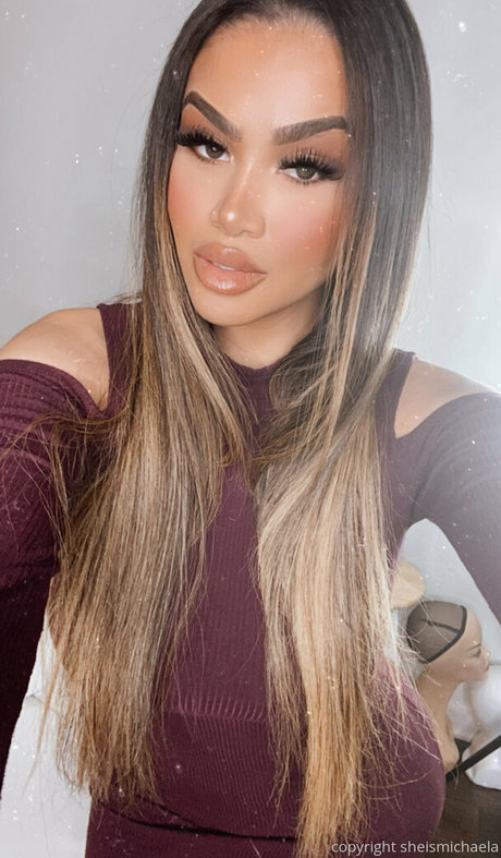 Sheismichaela