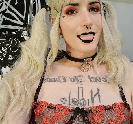 Naakte gelekte OnlyFans-foto van Lunanyxtg